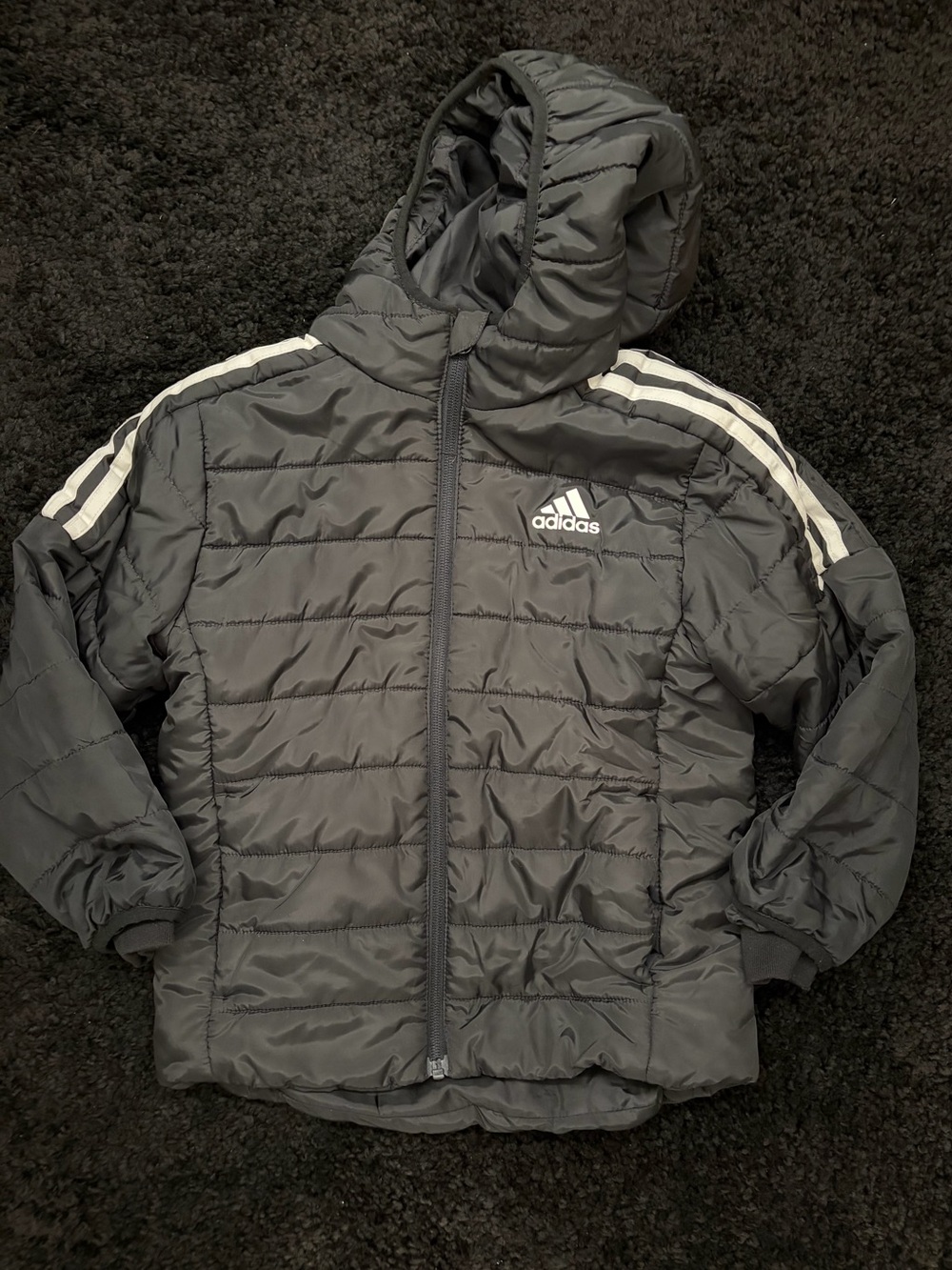 EUC boys Adidas puffer coat size 4/5
